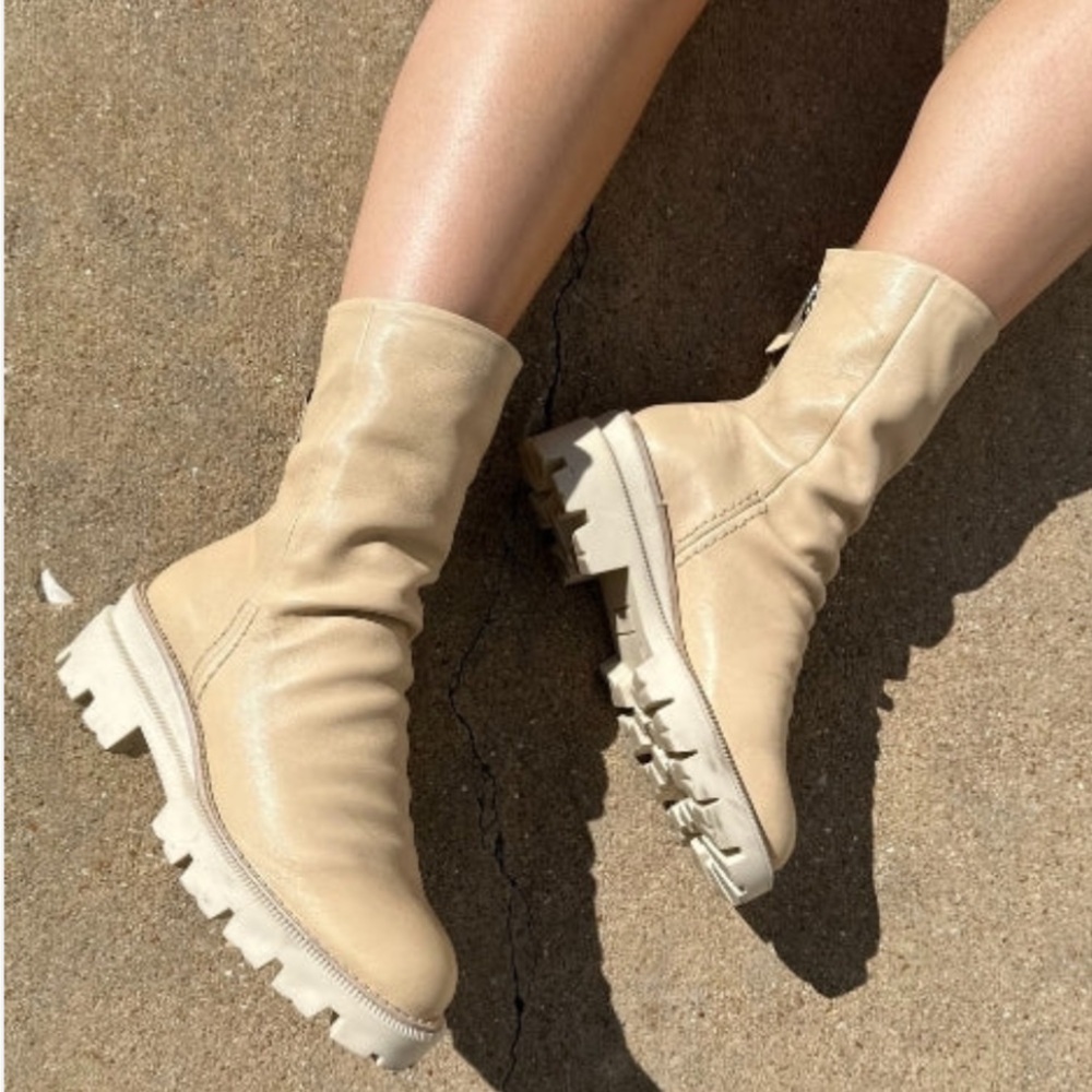 Diba True Sunny Rain Boots Slouched Leather Tan Size 7.5